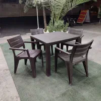 میز ناهار خوری