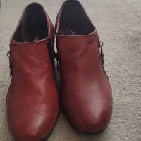کفش چرم گاوی سایز ۳۹ در حد نو