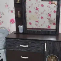 فروش فوری تخت و میز ارایش|تخت و سرویس خواب|مشکین‌دشت, |دیوار