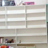 ویترین مغازه