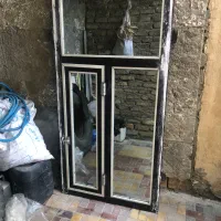 پنجره آلمینیومی جنس خوب ‌محکم دو عدد
