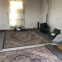 اجاره خانه ویلایی،،طبقه بالا ۱۰۰ متری ۱ خوابه