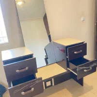 میز آرایش با آینه و میز عسلی