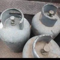 کپسول پرسی و بوتان