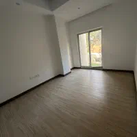 ۱۳۰ متر ۲ خواب / زعفرانیه / مسکونی و موقعیت اداری