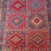 دو عدد فرش دستباف