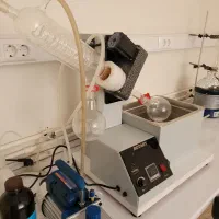 استخدام مدیر تولید و کارشناس فروش