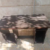 میز کامپیوتر و تحریر