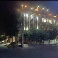 فروش 2 واحد خانه و مغازه