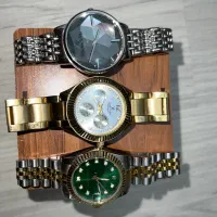 سه عدد ساعت نو