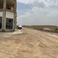 زمین-چهاردیواری-اخر-حسین-پور