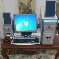 کیس و مانیتور کامپیوتر