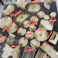 ساخت انواع ظروف رزینی و سرامیک