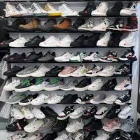 فروش ویترین مغازه کفش فروشی|فروشگاه و مغازه|لنگرود, |دیوار