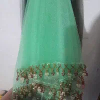 لباس مخمل زرشکی|لباس|یاسوج, |دیوار