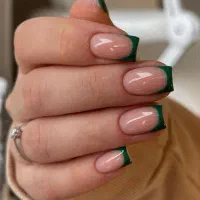 تخفیف ویژه یلدایی خدمات ناخن