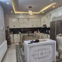 آپارتمان ۱۰۶ متری / پارکینگ بی مزاحم