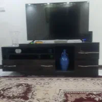 زیرتلویزیون چوبی