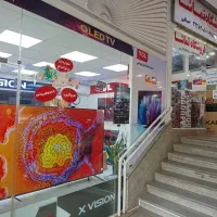 کارشناس فروش تلفنی خانم