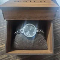 ساعت مچی بدون استفاده مناسب هدیه روزمادر یلداو