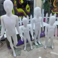 مانکن کودک سالم