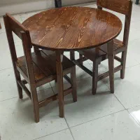 میز غذاخوری دو نفره چوبی دایره