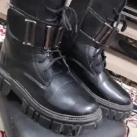 نیم بوت سایز40 نو