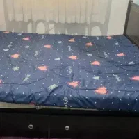 تخت خوش خواب