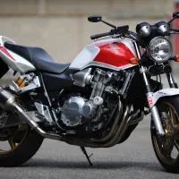 خرید و فروش انواع موتور سیکلت