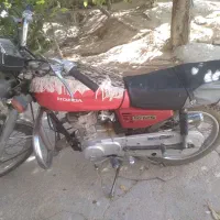 موتور سیکلت هوندونامی مدل ۸۲