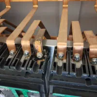 برق کار ساختمان سیم کشی برقکار صنعتی  تابلو برق