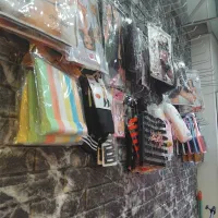 لباس زیر و لوازم آرایشی