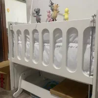 تخت گهواره ای نوزاد