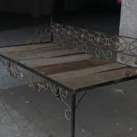تخت سنتی فلزی|تخت و سرویس خواب|زنجان, |دیوار