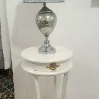 میزتلفن و آباژور