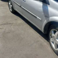 مگان نقرهای وارداتی ۲۰۰۰۶ اتومات بدون رنگ|خودرو سواری و وانت|اصفهان, شمس آباد|دیوار