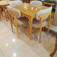میز و صندلی ناهارخوری