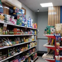 مغازه ۳۵ متری شیک در بلوار رشتیان|اجارهٔ مغازه و غرفه|رشت, نیکمرام|دیوار