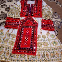لباس عروس یا مجلسی