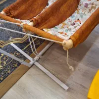 گهواره|تخت و صندلی بچه|مرند, |دیوار