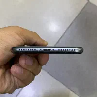 iPhone 8plas بسیار تمیز|موبایل|تهران, فردوس|دیوار