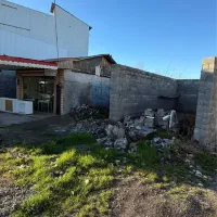 سه-باب-مغازه-بر-اصلی-خیابان