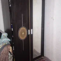 یک عدد کمد ریلی تمیز به قیمت مناسب فروخته میشه