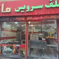 نیروی کار خانم برای ساندویچی