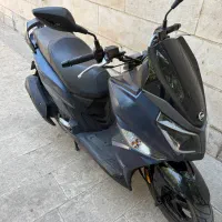sym j200