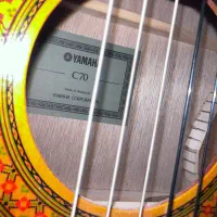 گیتار اصل اندونزی یاماها c70