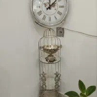 ساعت ایستاده