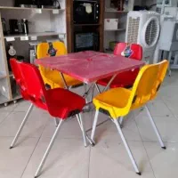 صندلی پلاستیکی باغی مقاوم طرح احمر ۳۶/کرج گلشهر