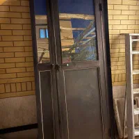 درب سرویس بهداشتی آلومینیومی