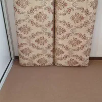 یک جفت پشتی درحد نو